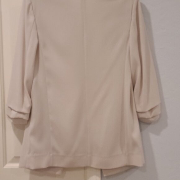 NWOT Aritzia Babaton Power Blazer size 0 - Picture 10 of 11